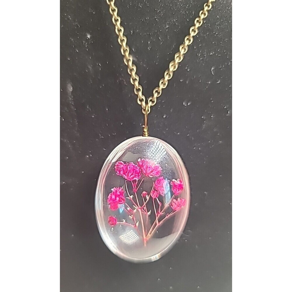 New Oval Shape Dried Flower Crystal Glass Pendant Necklace Silvertone